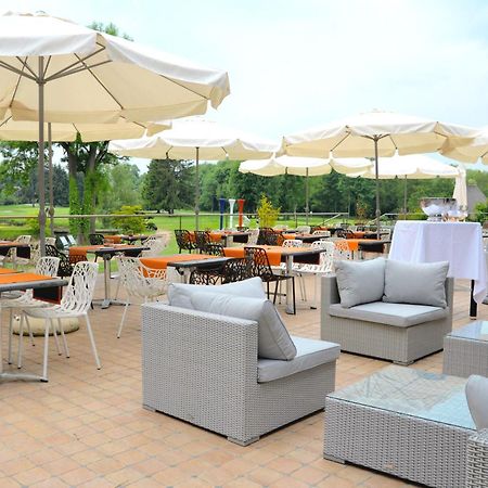Grand Slam Hotel Le Vaudreuil Exterior photo