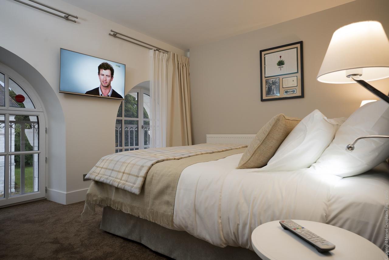 Grand Slam Hotel Le Vaudreuil Exterior photo